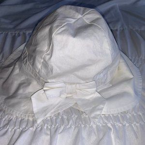 white little girl floppy hat!